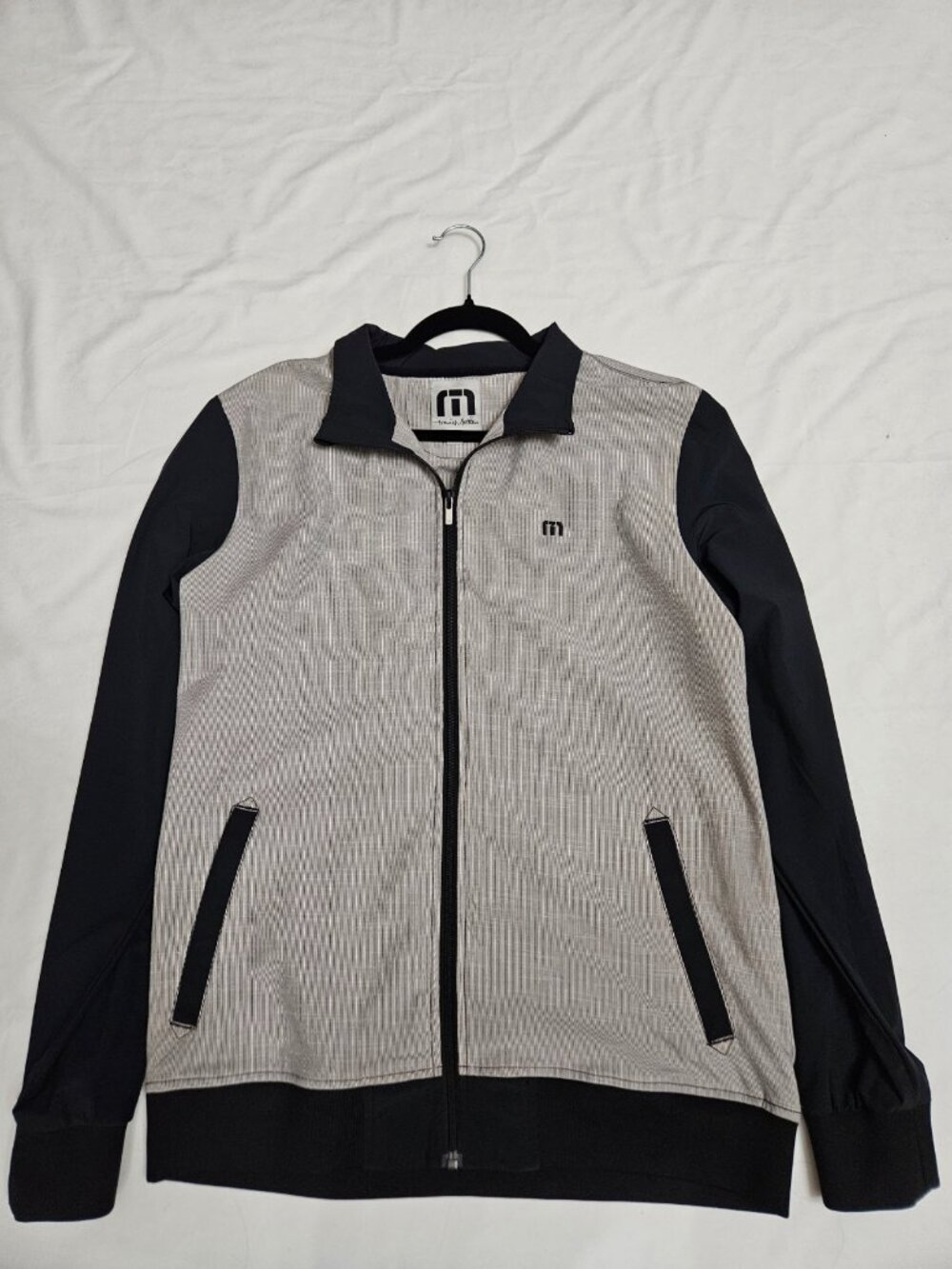 TravisMathew Mens Black Grey Golfcore Lightweight Jacket Full Zip
